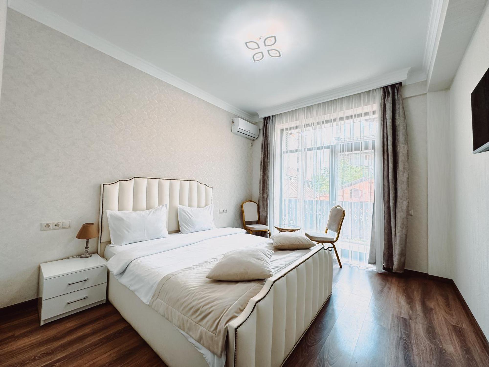 Armenia Hotel Ереван Стая снимка